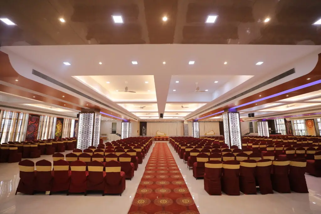 VL Patil Stays & Banquets grand banquet hall in Kalaburagi, Karnataka